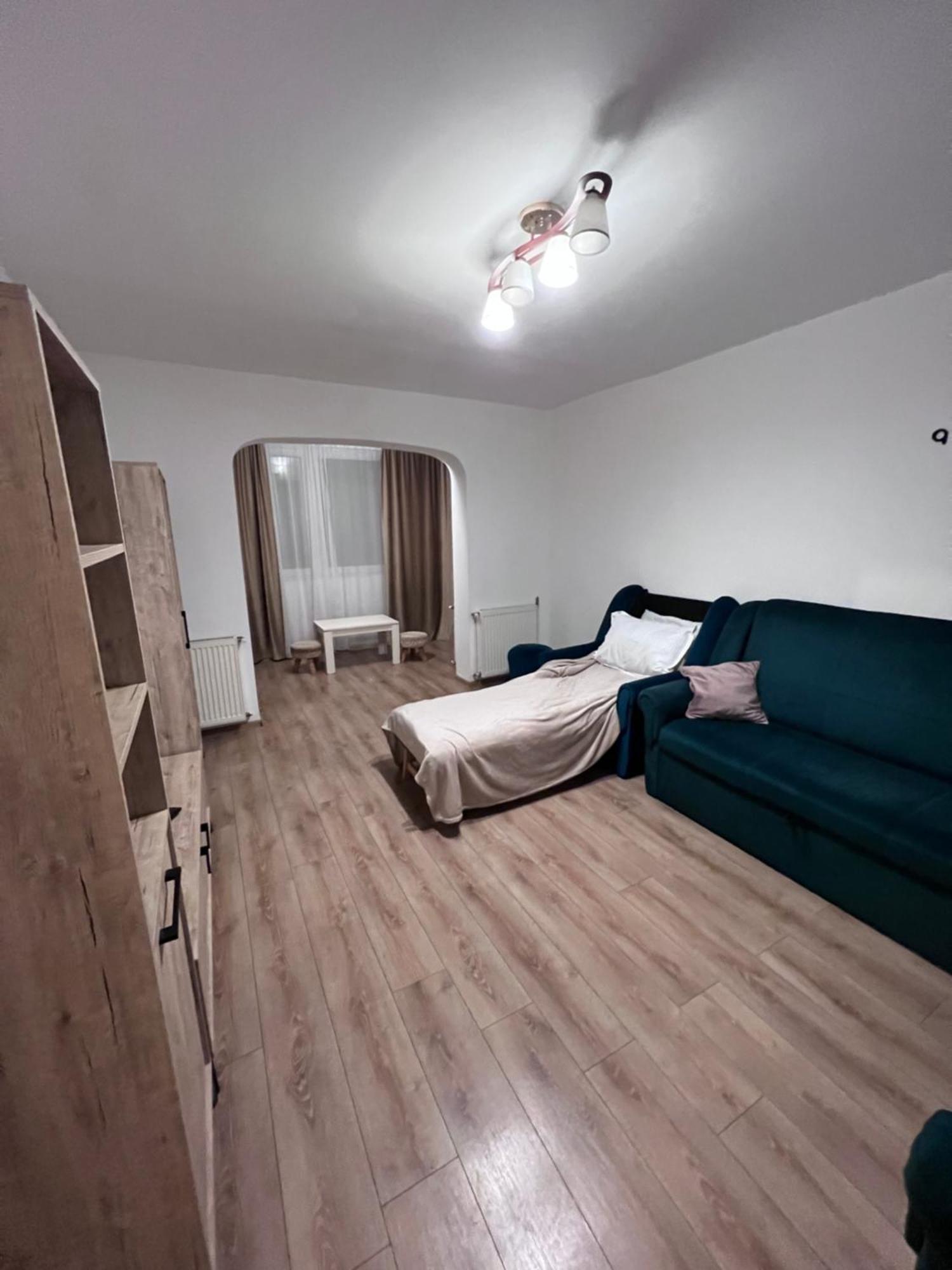 Aparthotel Brasov Bagian luar foto